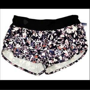 Champion Women's Athletic Running Shorts w/ Panty Liner Size Small Multicolor